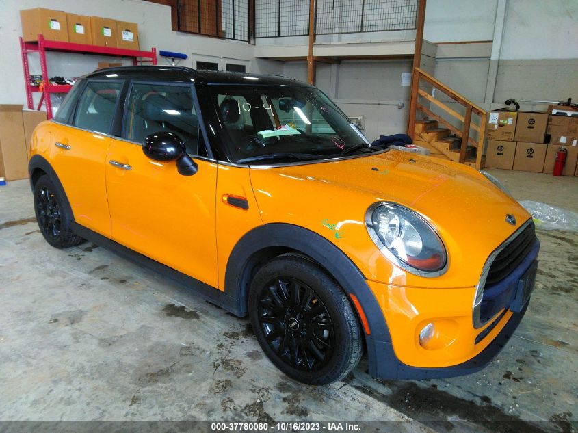 2018 MINI HARDTOP COOPER