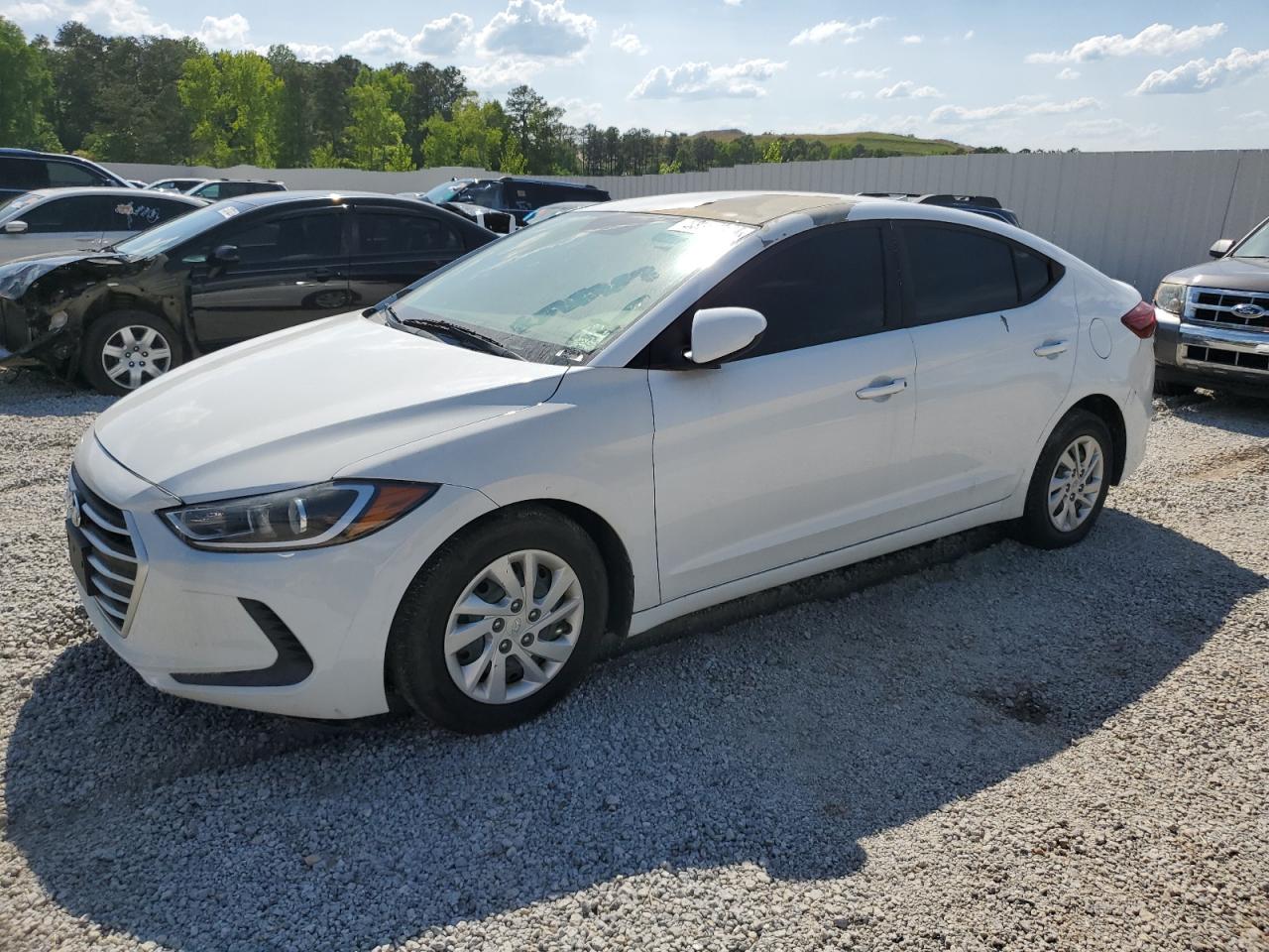 2017 HYUNDAI ELANTRA SE