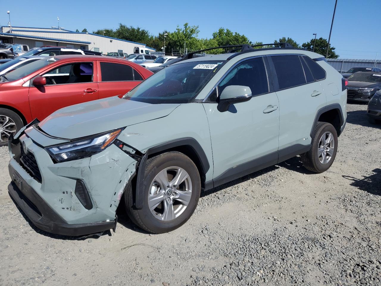 2022 TOYOTA RAV4 XLE