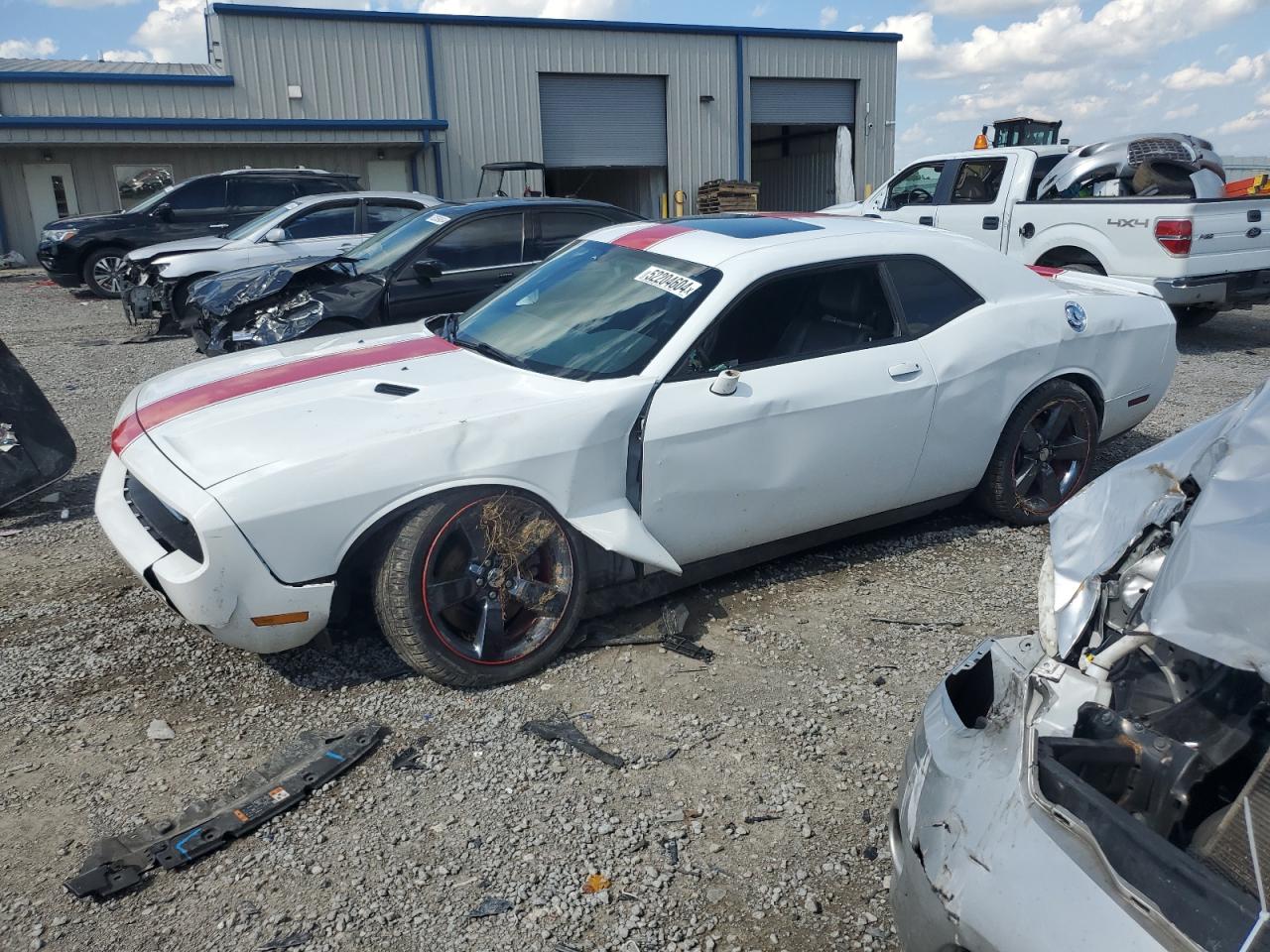 2013 DODGE CHALLENGER SXT