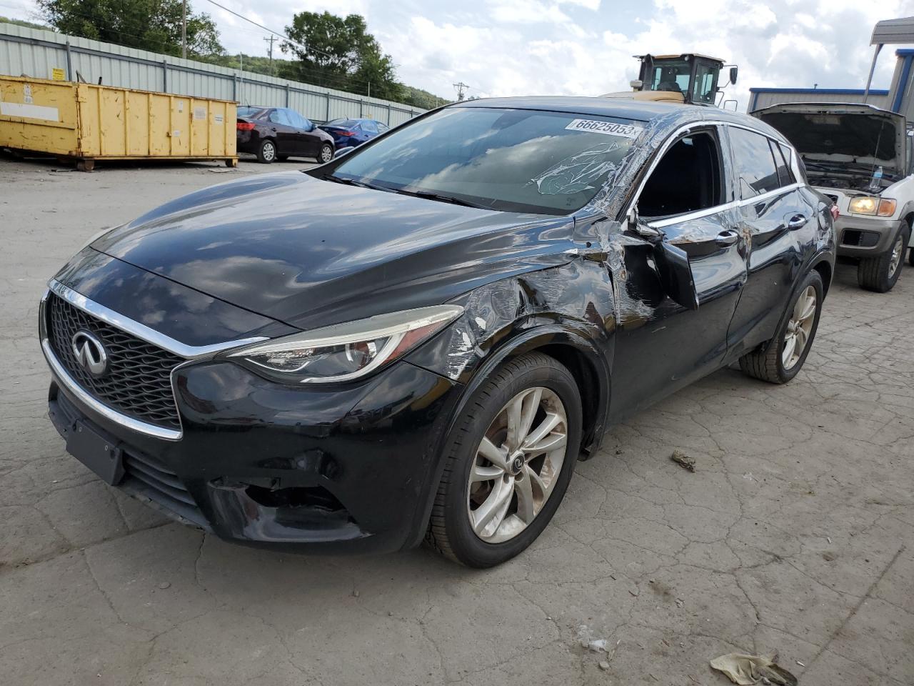 2018 INFINITI QX30 BASE