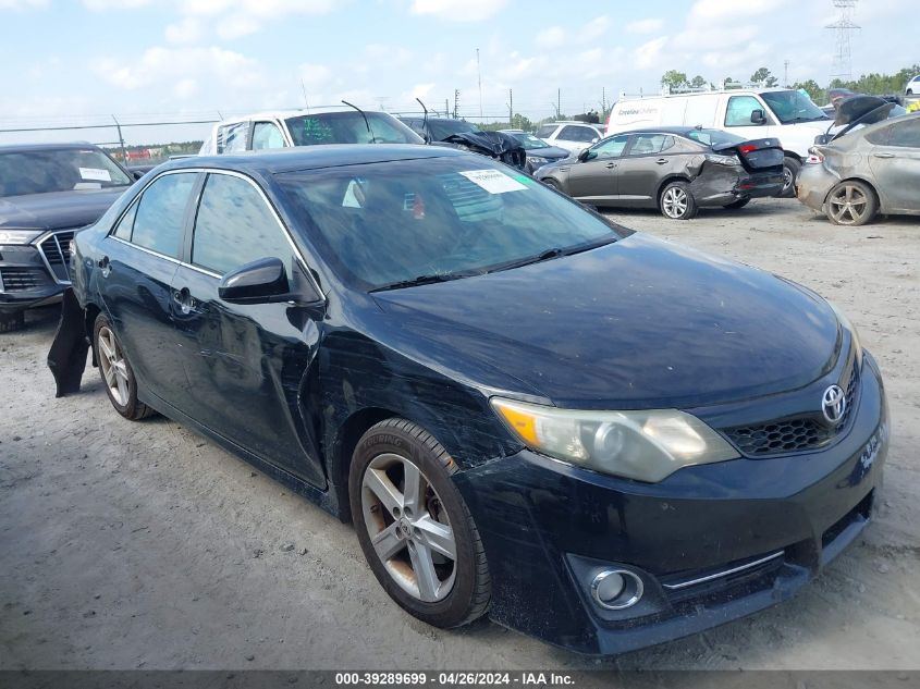 2012 TOYOTA CAMRY SE