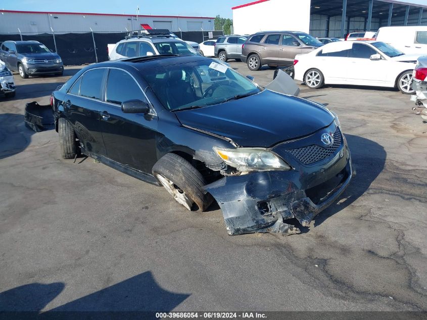 2011 TOYOTA CAMRY SE V6