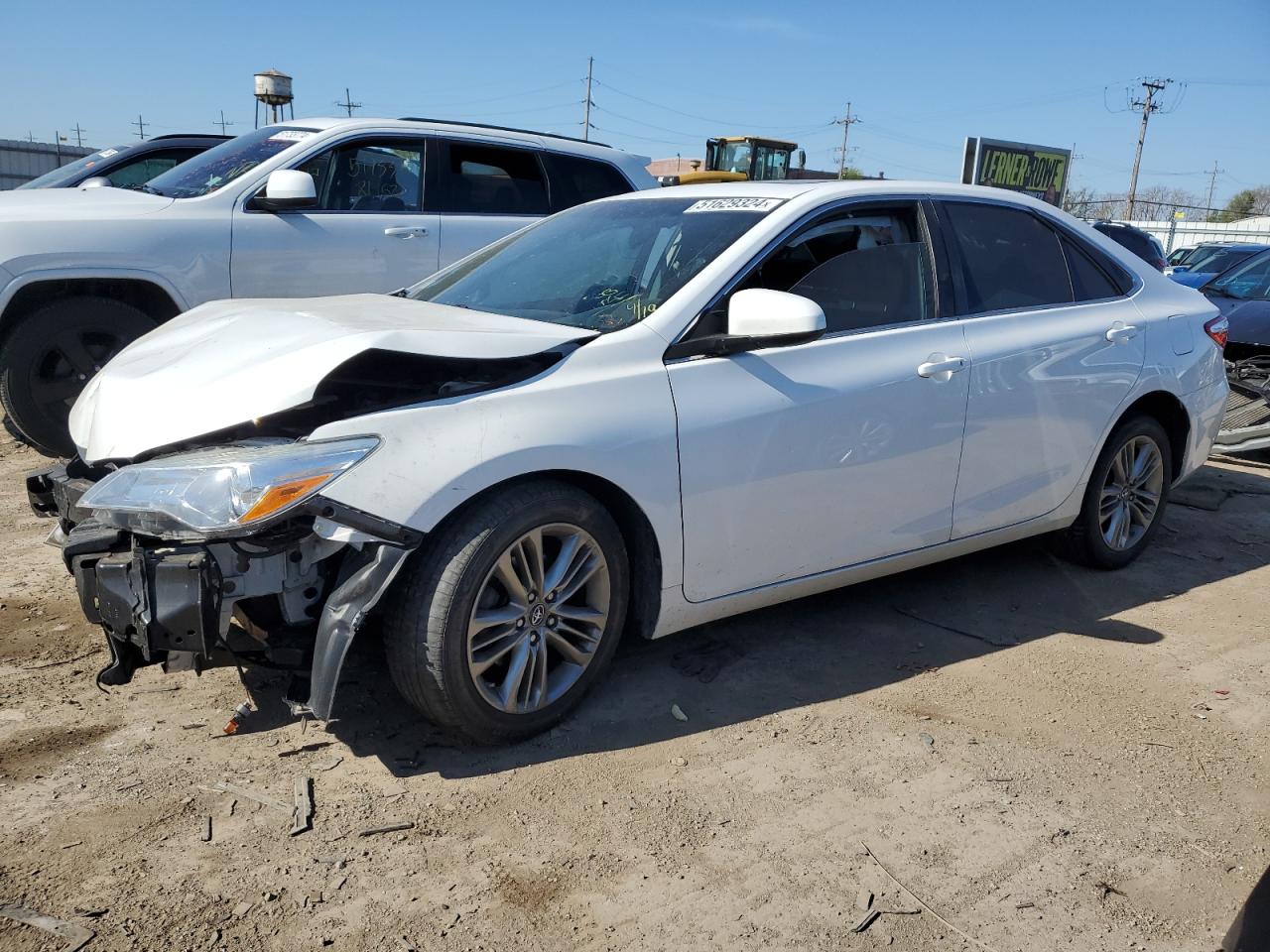 2016 TOYOTA CAMRY LE