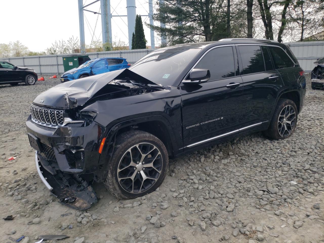 2023 JEEP GRAND CHEROKEE SUMMIT