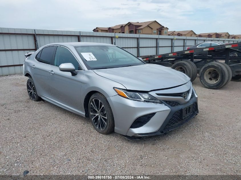 2020 TOYOTA CAMRY SE