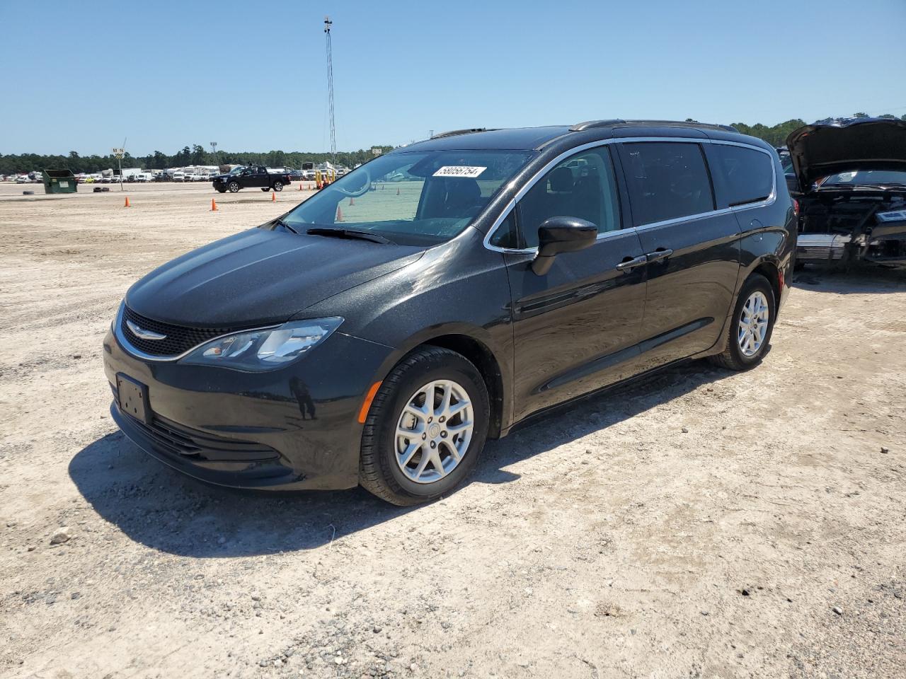 2020 CHRYSLER VOYAGER LXI