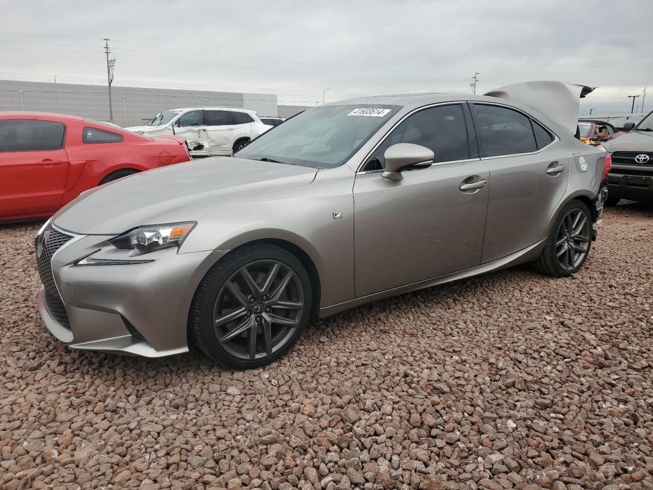 2016 LEXUS IS 200T