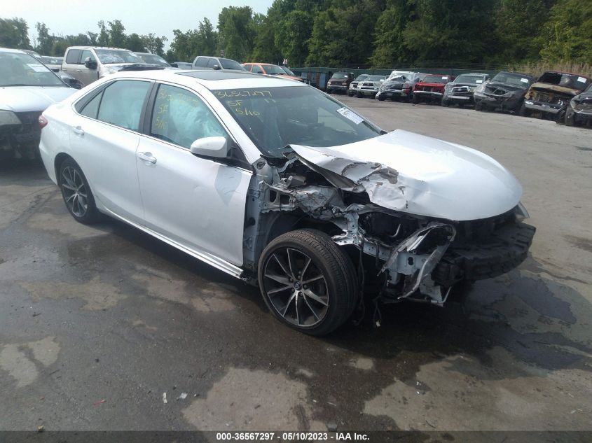 2017 TOYOTA CAMRY XSE