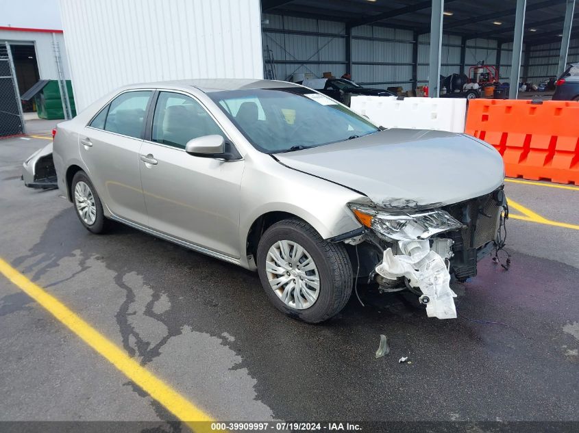 2013 TOYOTA CAMRY LE