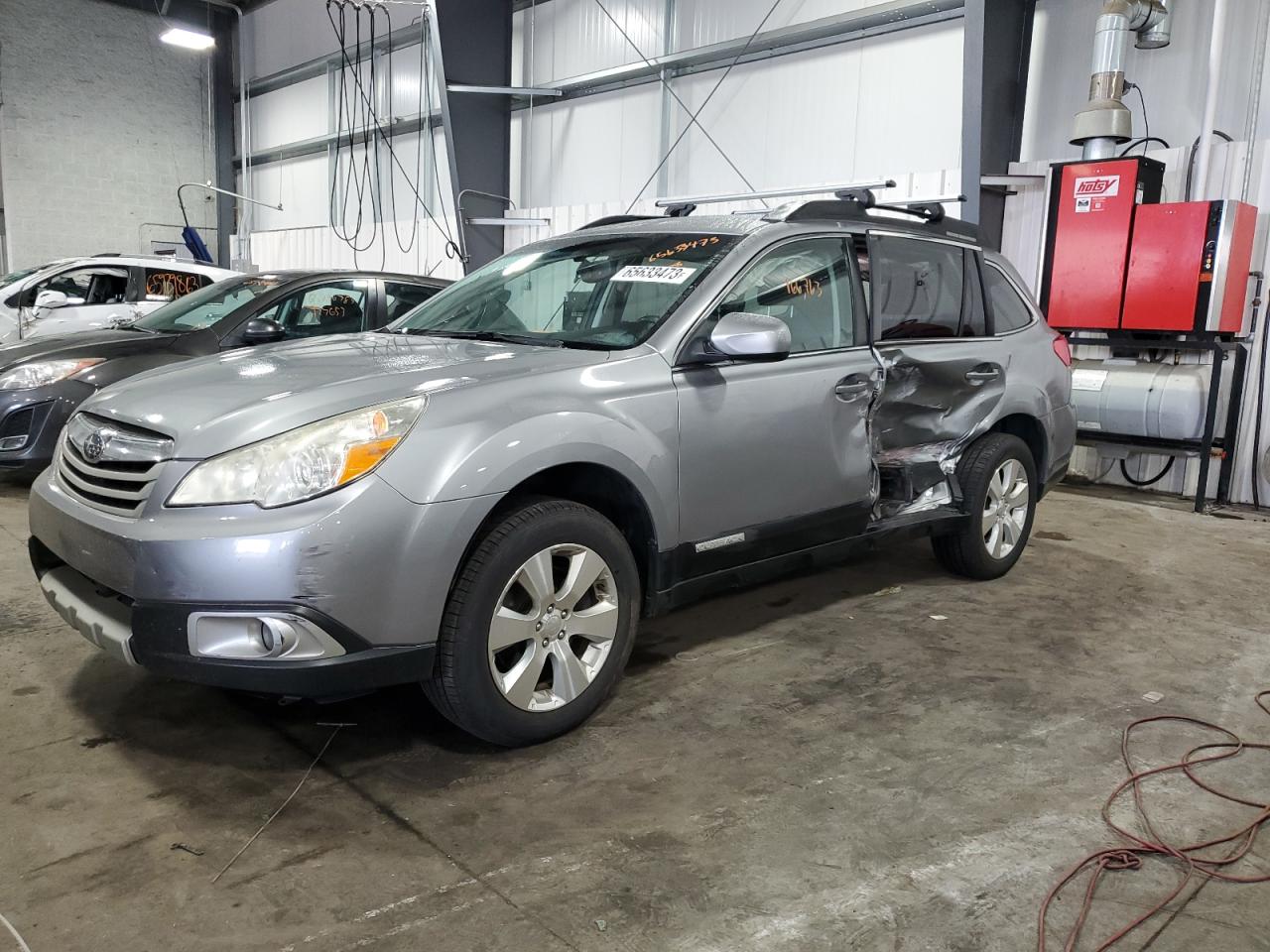 2011 SUBARU OUTBACK 3.6R LIMITED