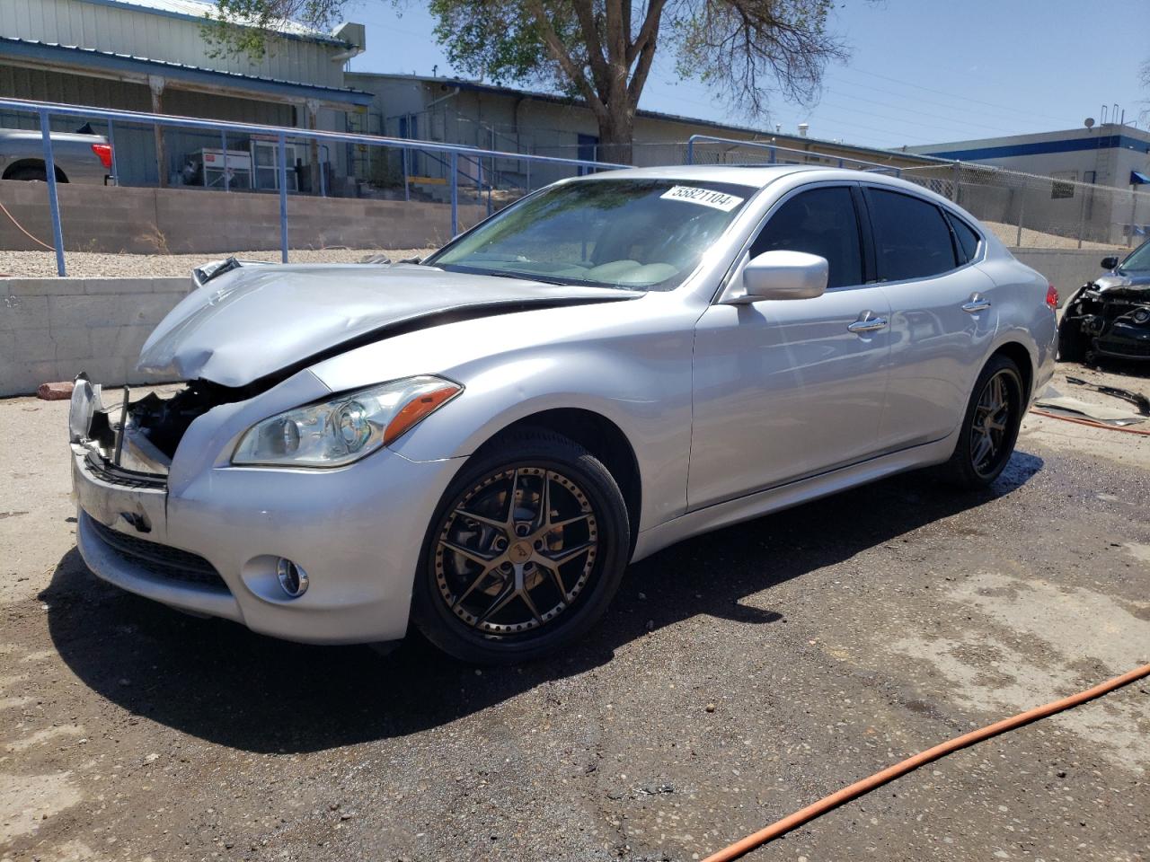 2011 INFINITI M37