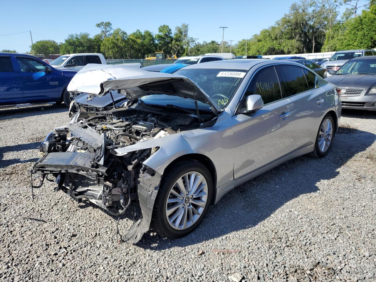 2018 INFINITI Q50 LUXE