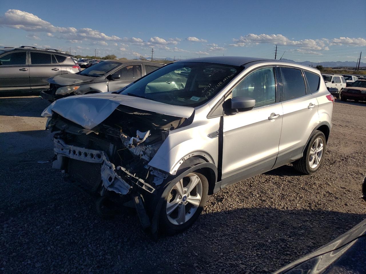 2015 FORD ESCAPE SE