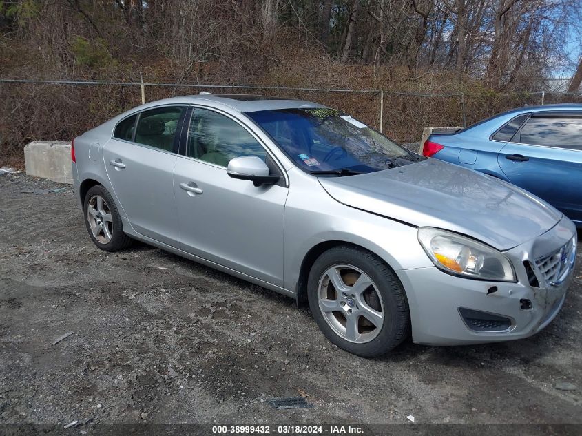 2012 VOLVO S60 T5