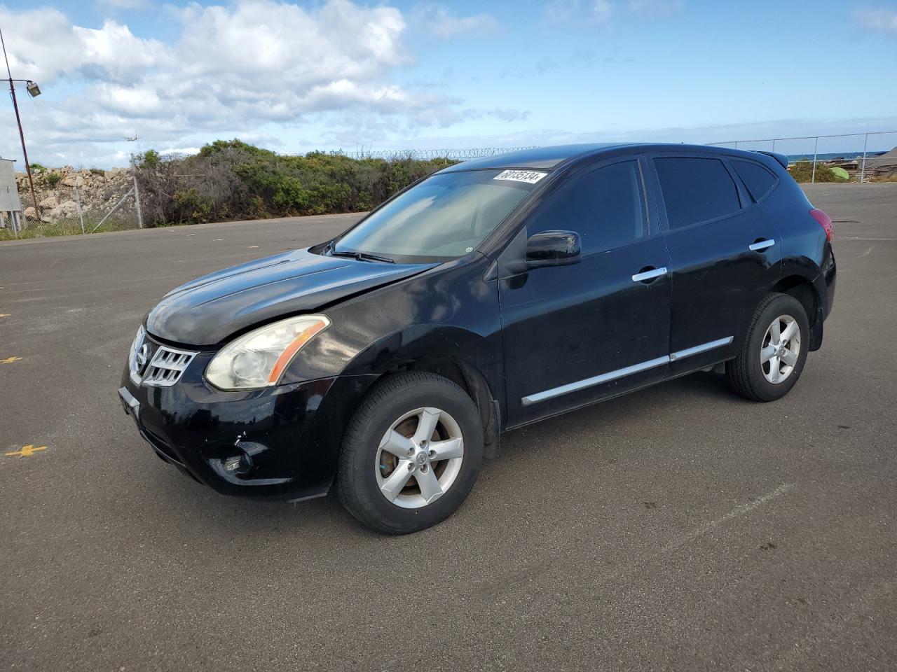 2013 NISSAN ROGUE S