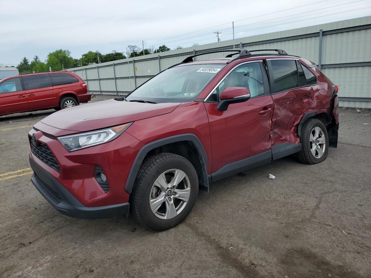 2020 TOYOTA RAV4 XLE