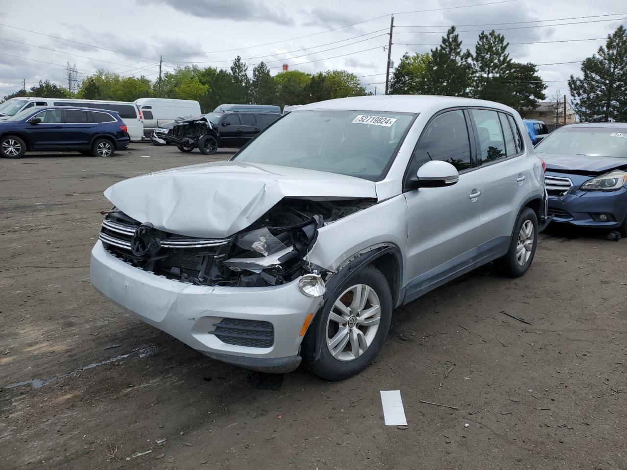 2012 VOLKSWAGEN TIGUAN S