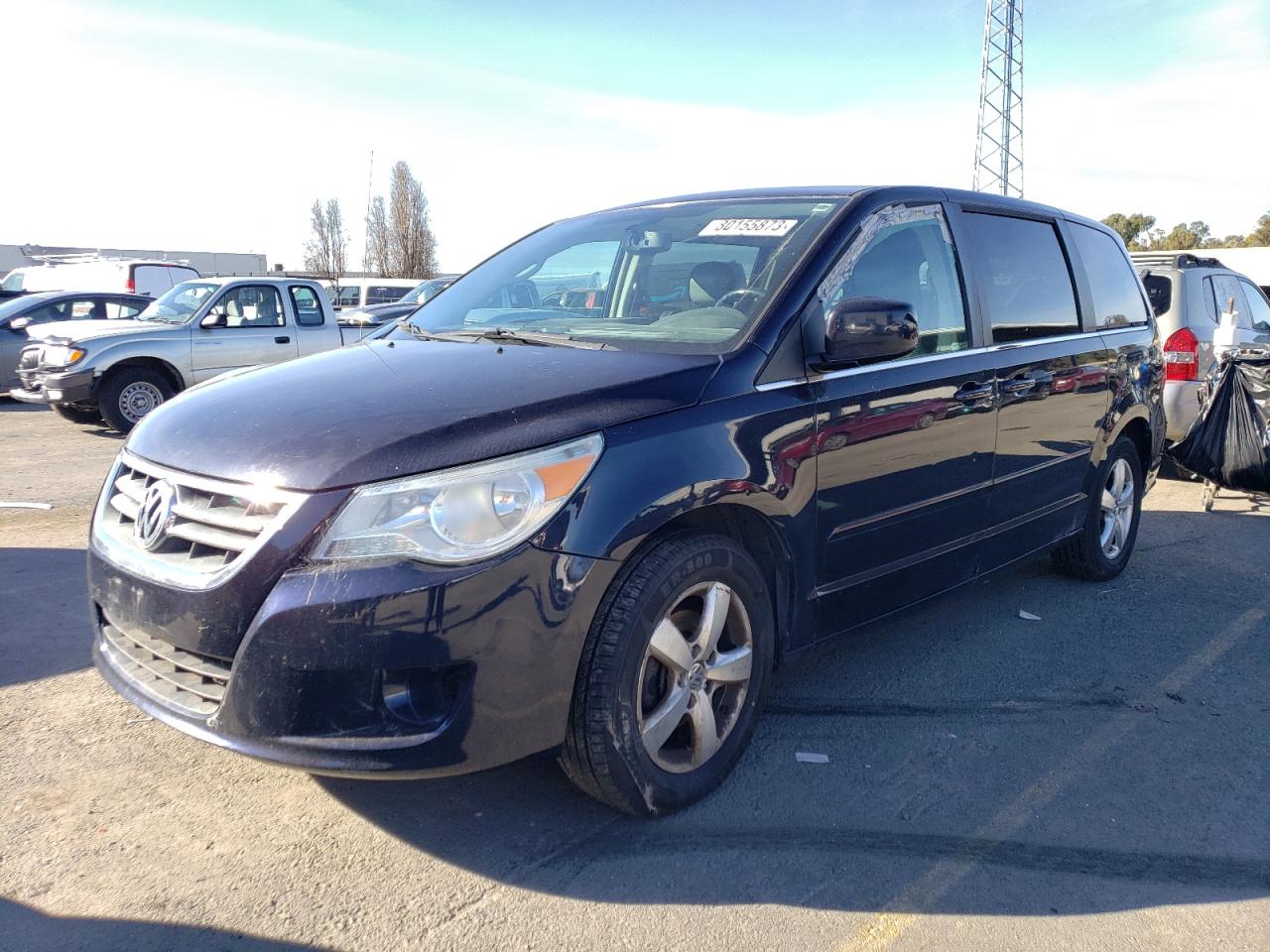 2010 VOLKSWAGEN ROUTAN SE