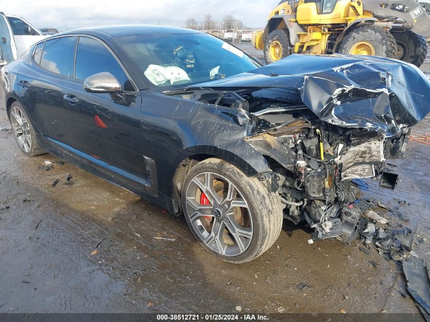 2019 KIA STINGER GT