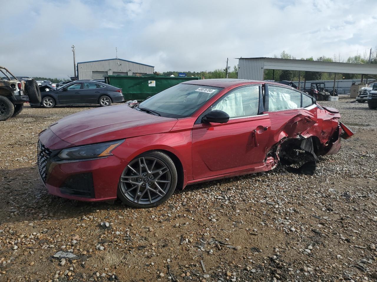 2023 NISSAN ALTIMA SR