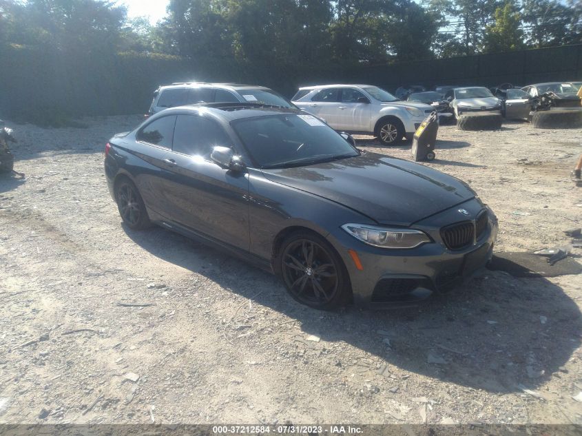 2016 BMW M235I