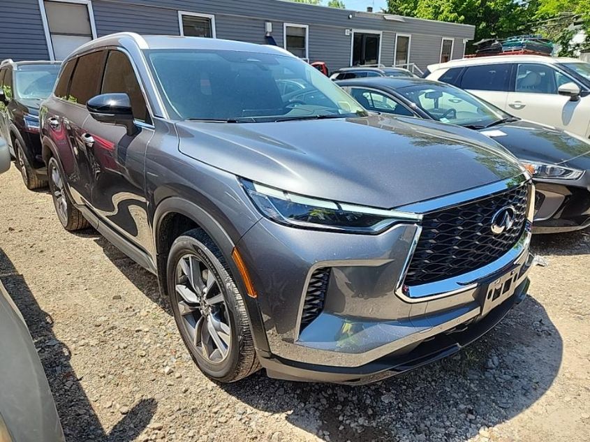 2024 INFINITI QX60 LUXE