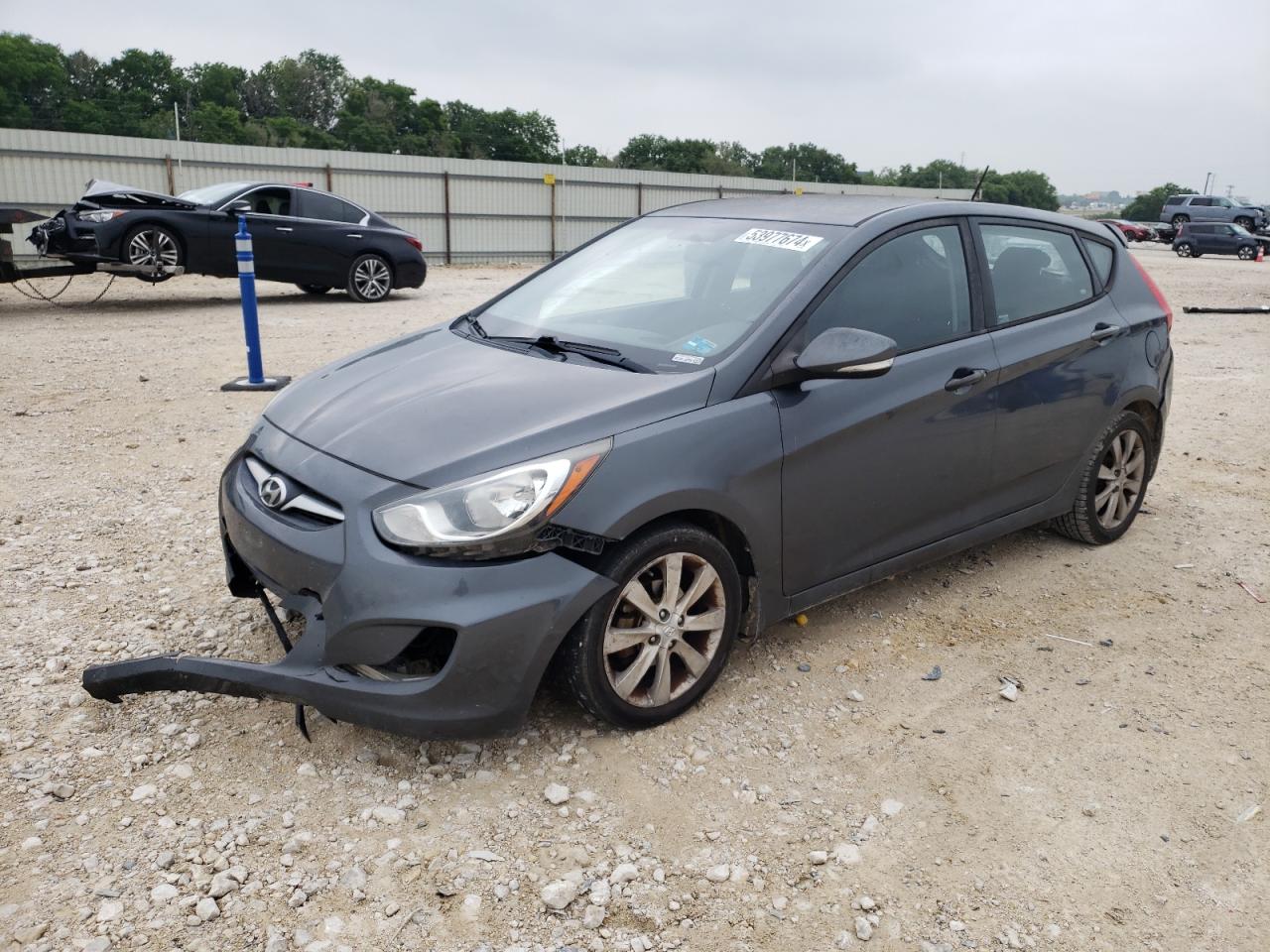 2013 HYUNDAI ACCENT GLS