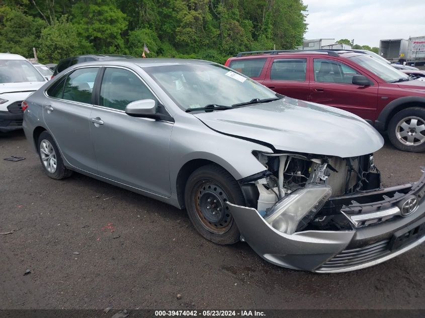 2015 TOYOTA CAMRY LE