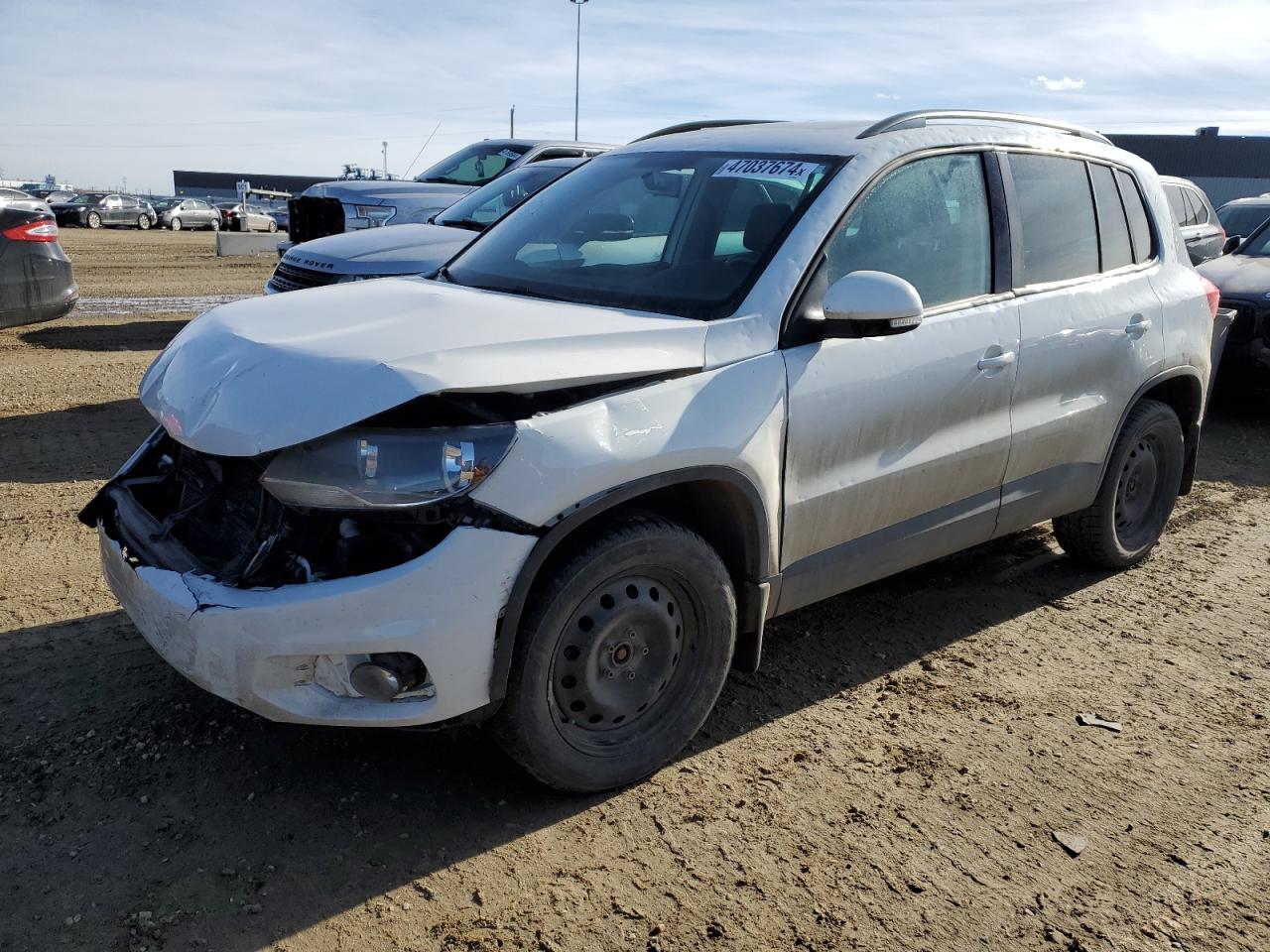 2014 VOLKSWAGEN TIGUAN S