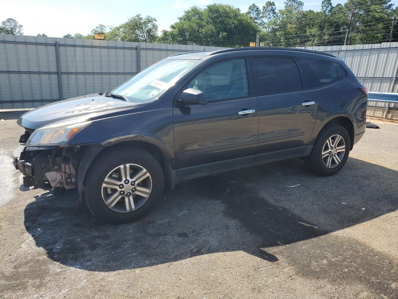 2017 CHEVROLET TRAVERSE LS