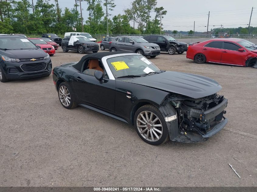 2017 FIAT 124 SPIDER LUSSO