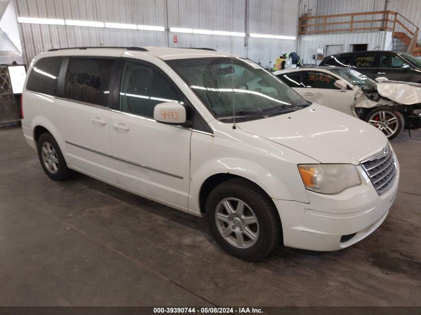 2010 CHRYSLER TOWN & COUNTRY TOURING