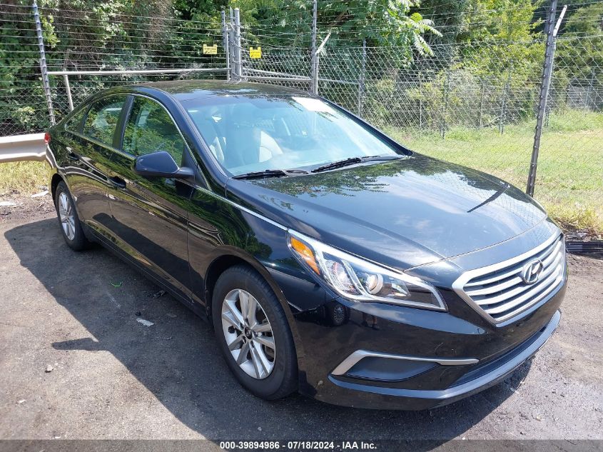 2017 HYUNDAI SONATA SE