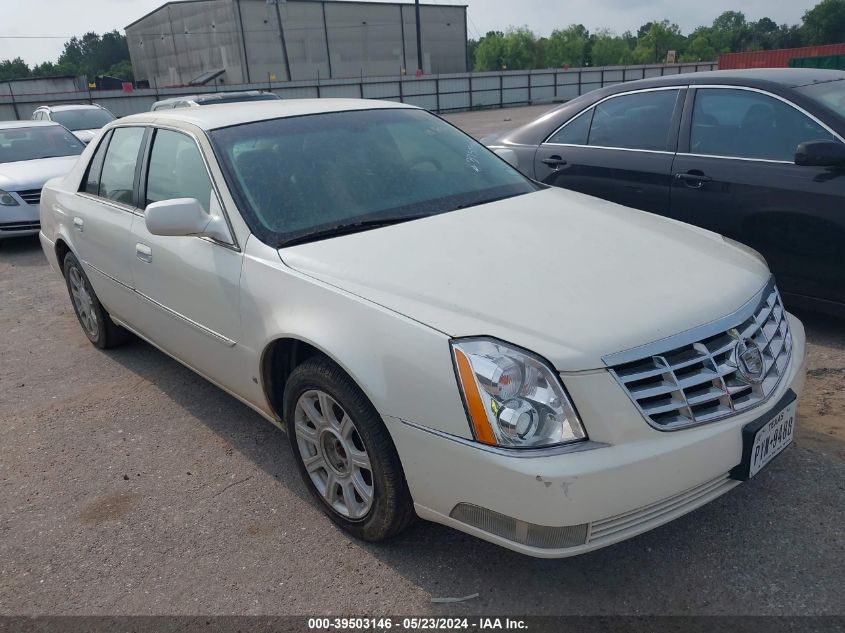 2010 CADILLAC DTS STANDARD