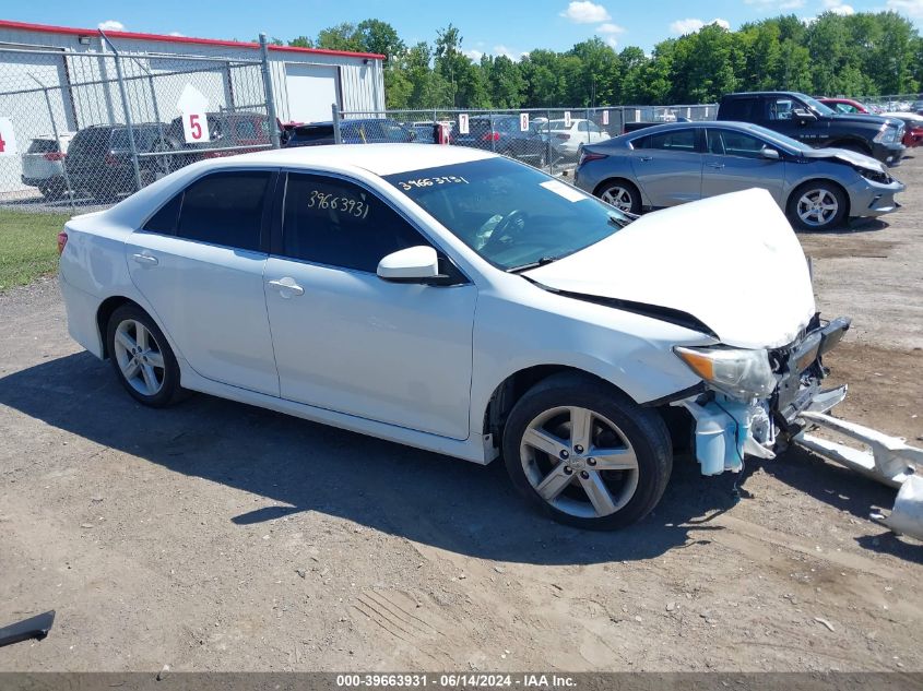 2012 TOYOTA CAMRY SE