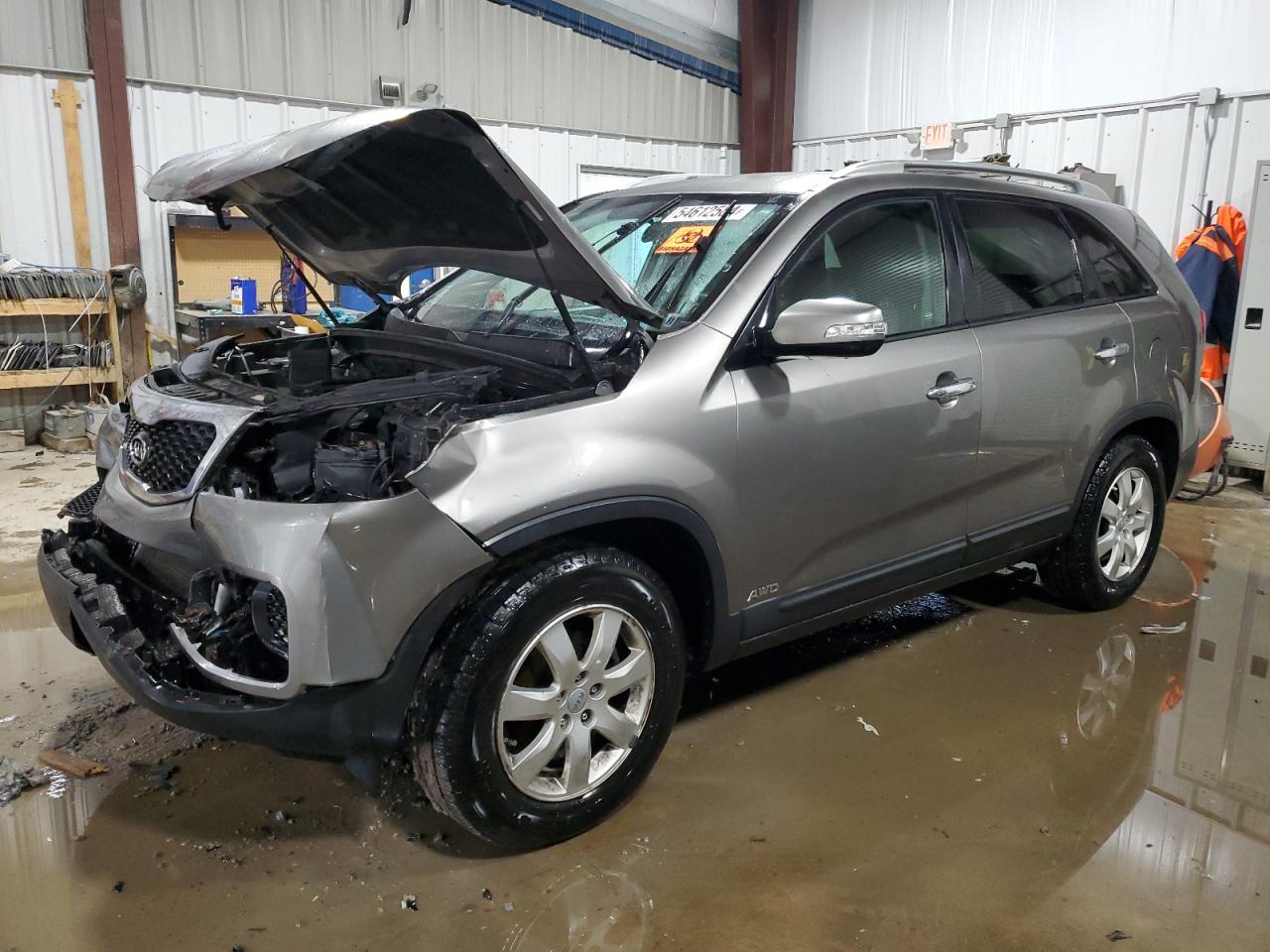 2012 KIA SORENTO BASE