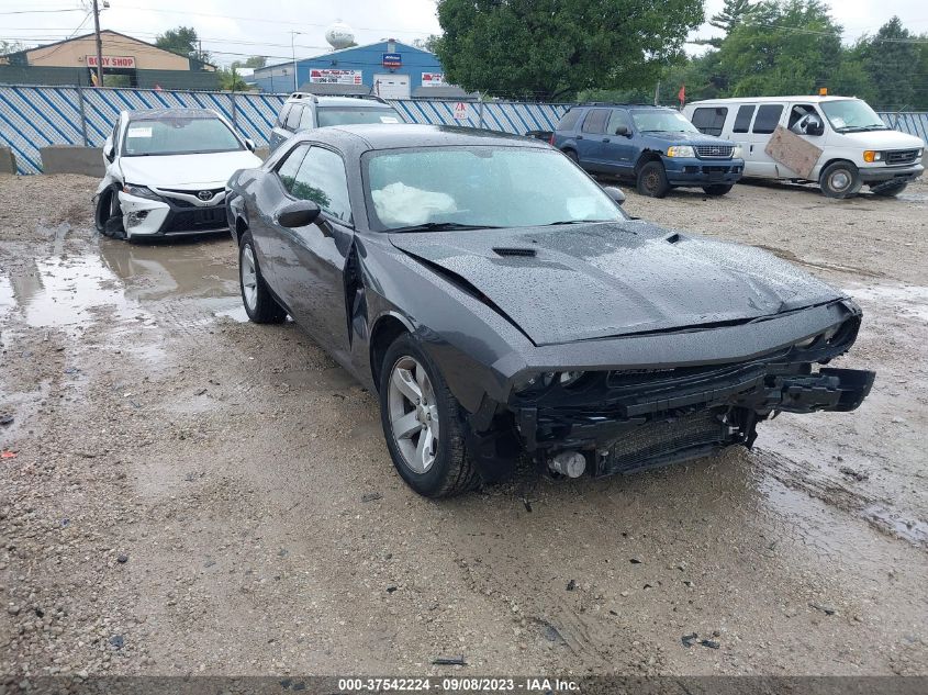 2013 DODGE CHALLENGER SXT