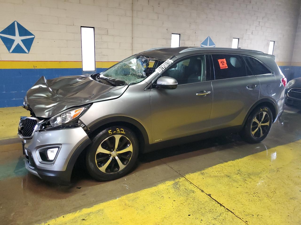 2016 KIA SORENTO EX