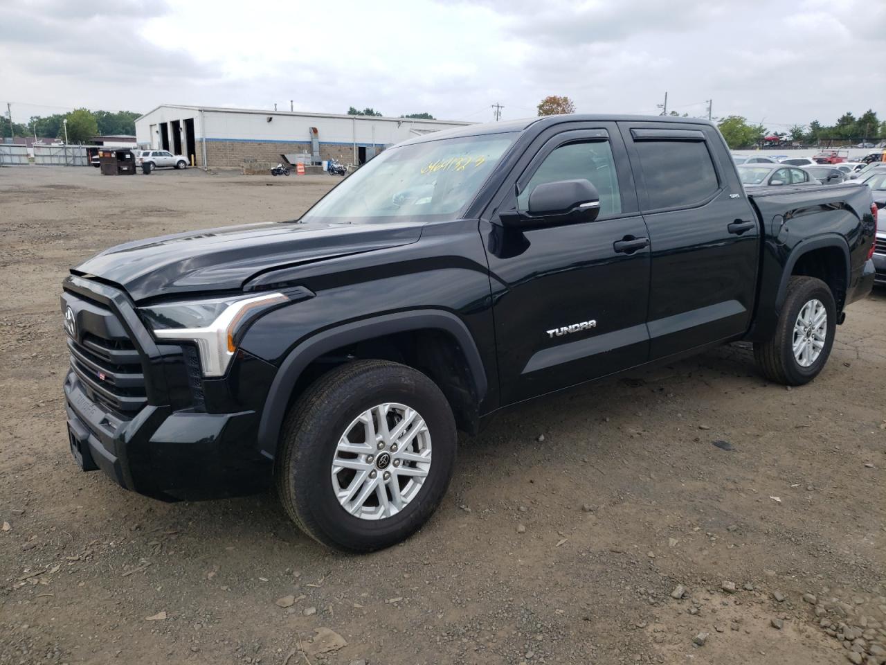 2022 TOYOTA TUNDRA CREWMAX SR