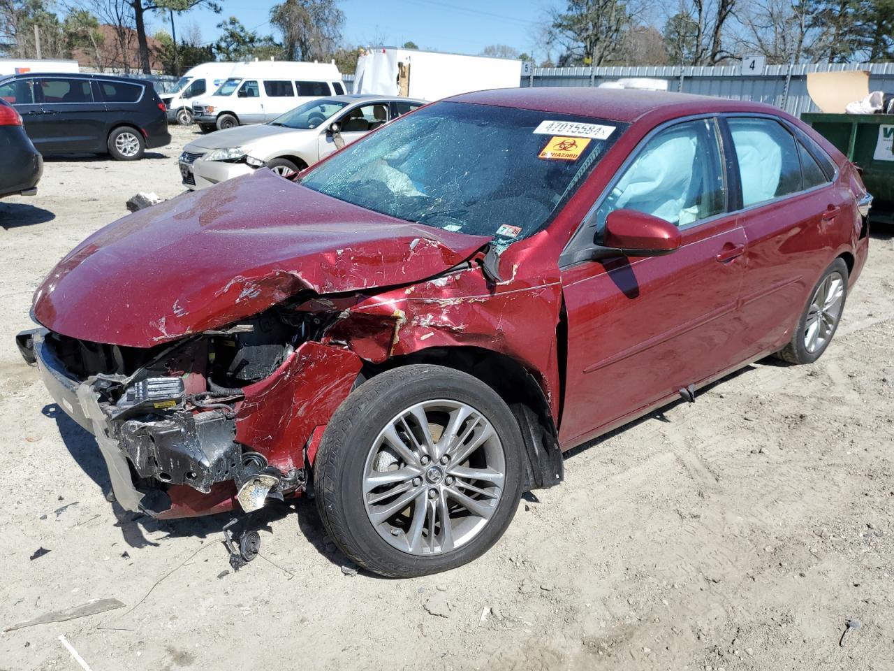 2016 TOYOTA CAMRY LE