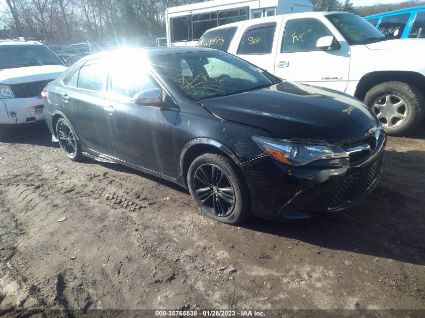 2016 TOYOTA CAMRY SE