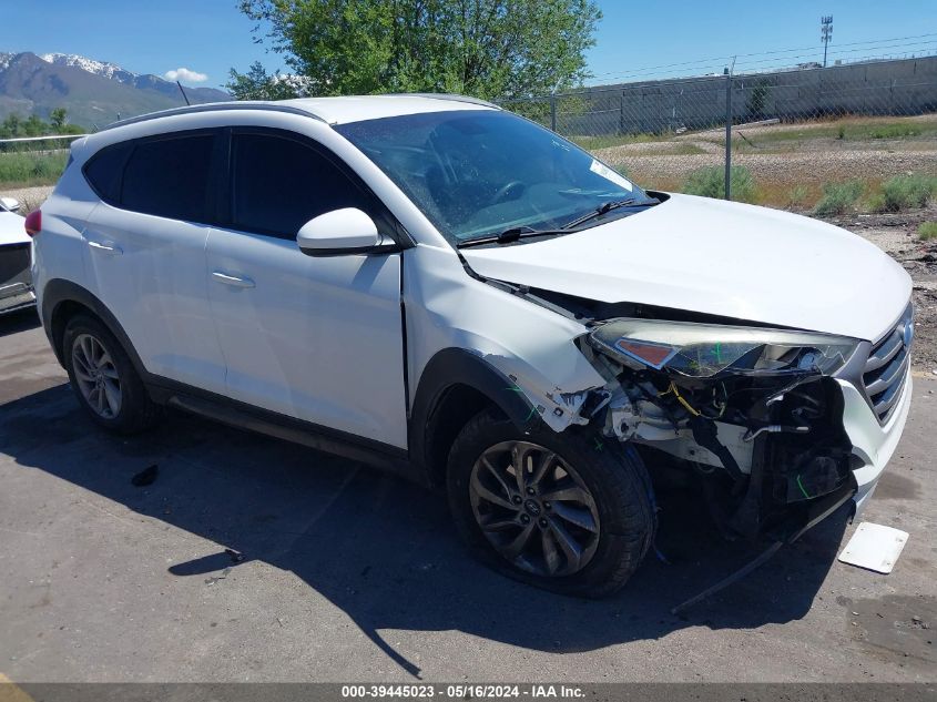 2016 HYUNDAI TUCSON SE