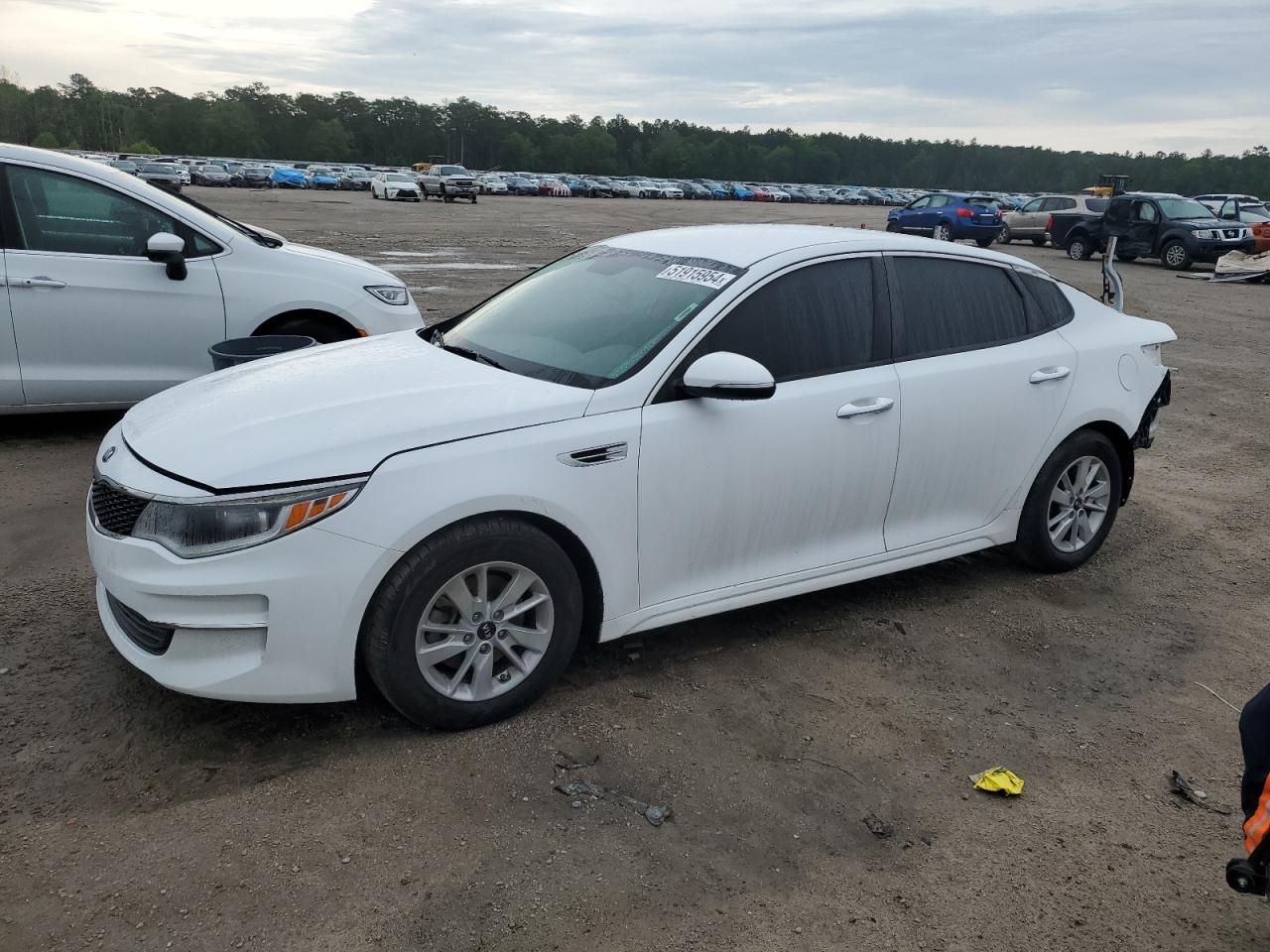 2017 KIA OPTIMA LX