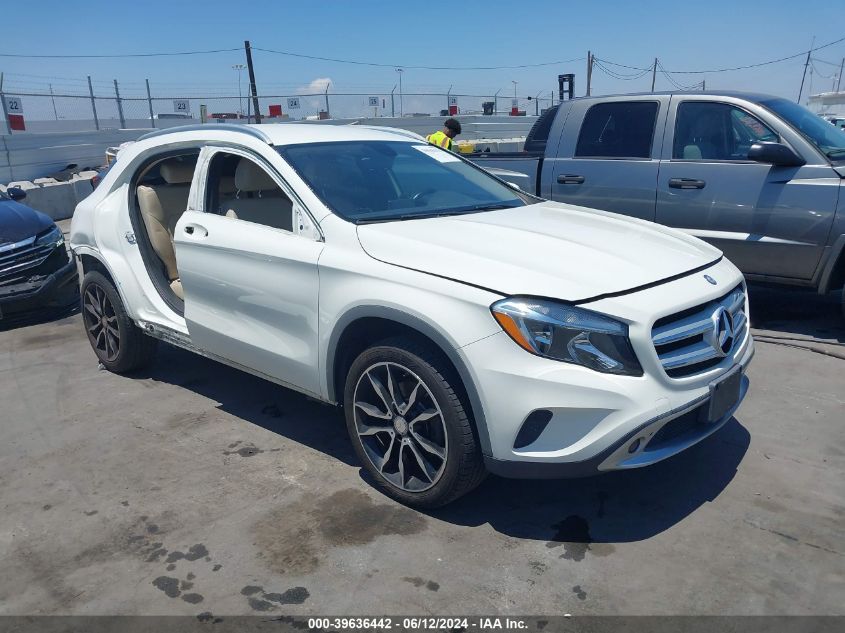 2015 MERCEDES-BENZ GLA 250