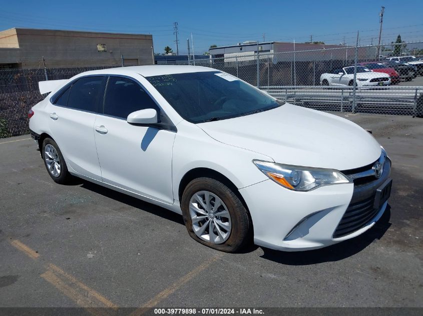 2017 TOYOTA CAMRY LE