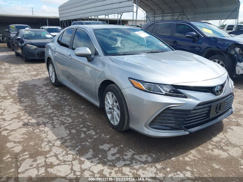 2024 TOYOTA CAMRY LE