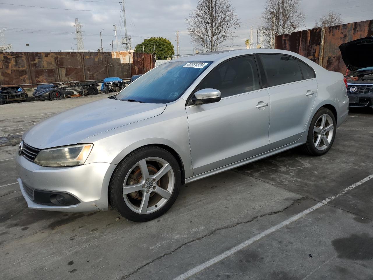 2011 VOLKSWAGEN JETTA SEL