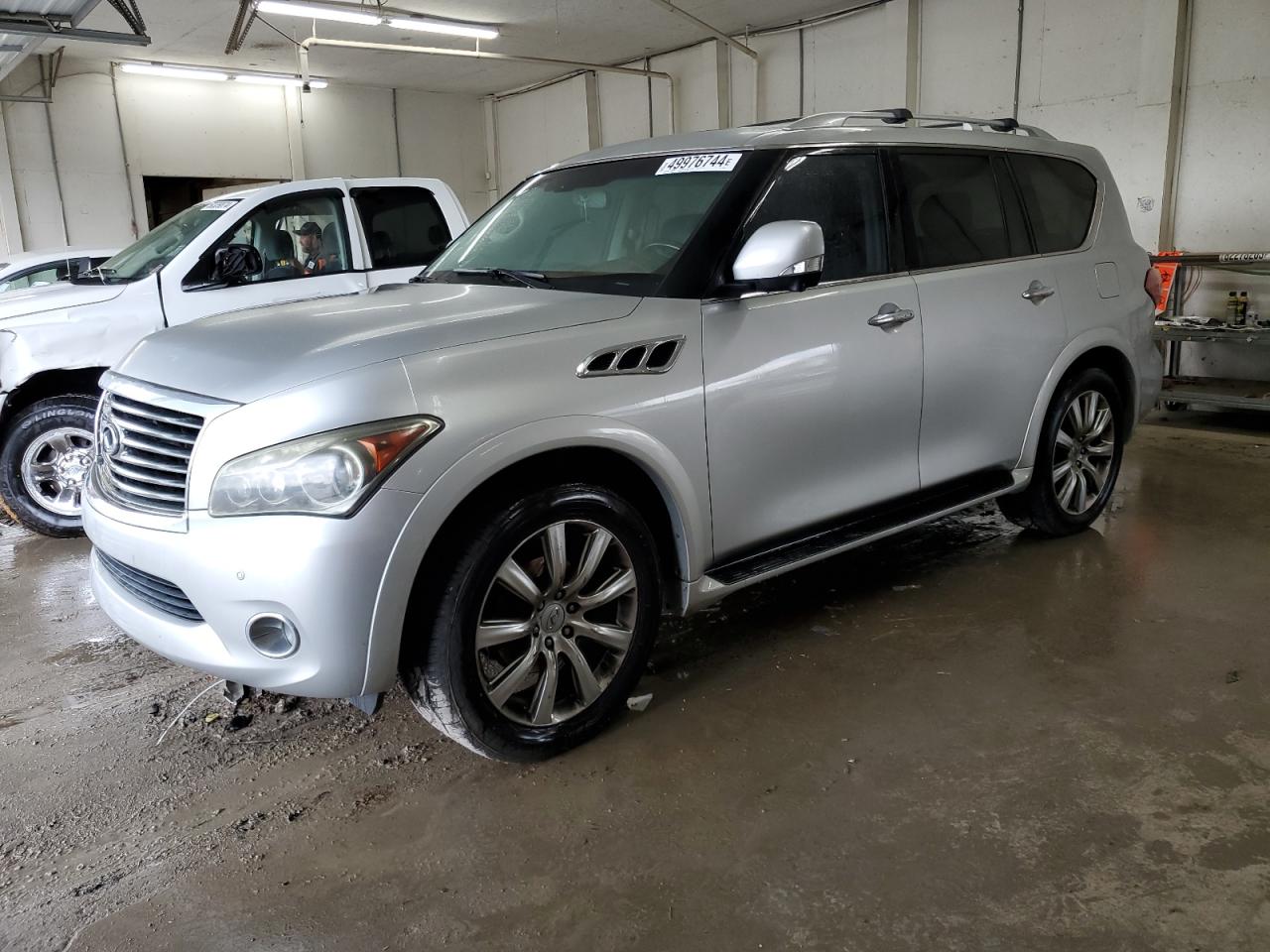 2012 INFINITI QX56