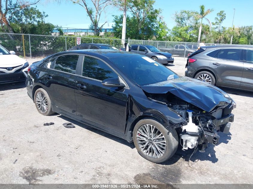 2022 KIA FORTE GT-LINE